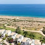 Villa Wealthystays Sunset Villa, 3min Walk To Sea