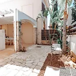 Villa Wealthystays Sunset Villa, 3min Walk To Sea