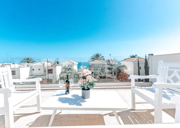 Wealthystays Sunset Villa, 3min Walk To Sea * 파라림니