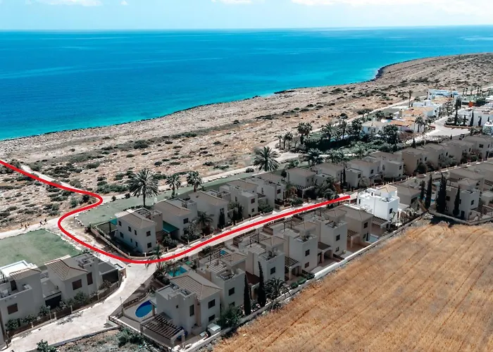 Wealthystays Sunset Villa, 3min Walk To Sea *